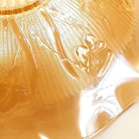 Jeanette Glass Iris & Herringbone Ruffled Edge Iridescent Depression Glass Bowl. - Picture 4 of 7